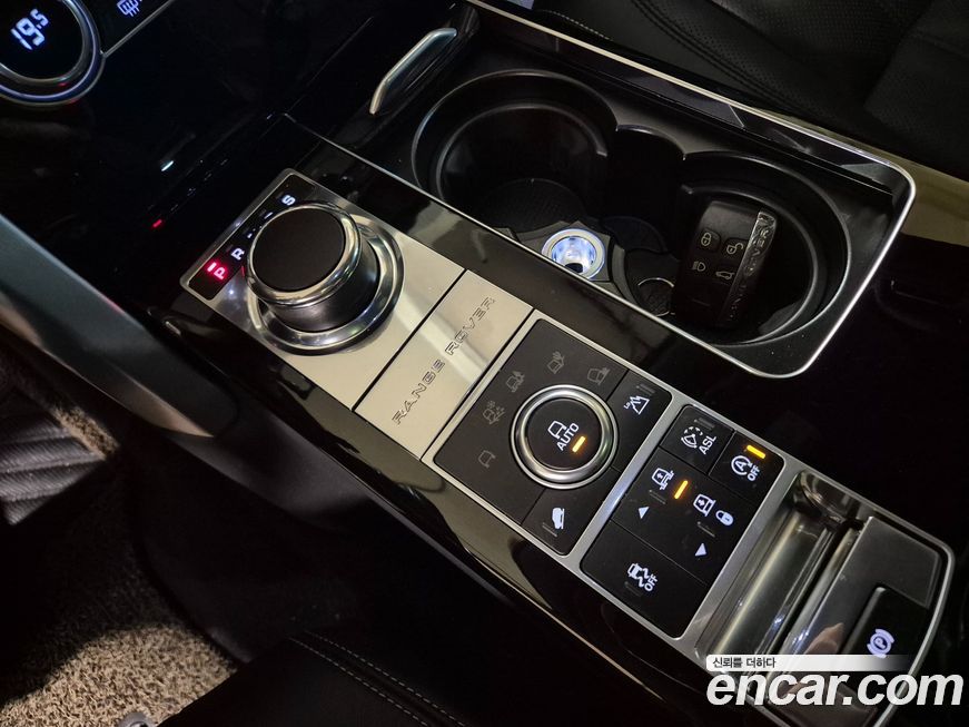 Land Rover Range Rover 2014