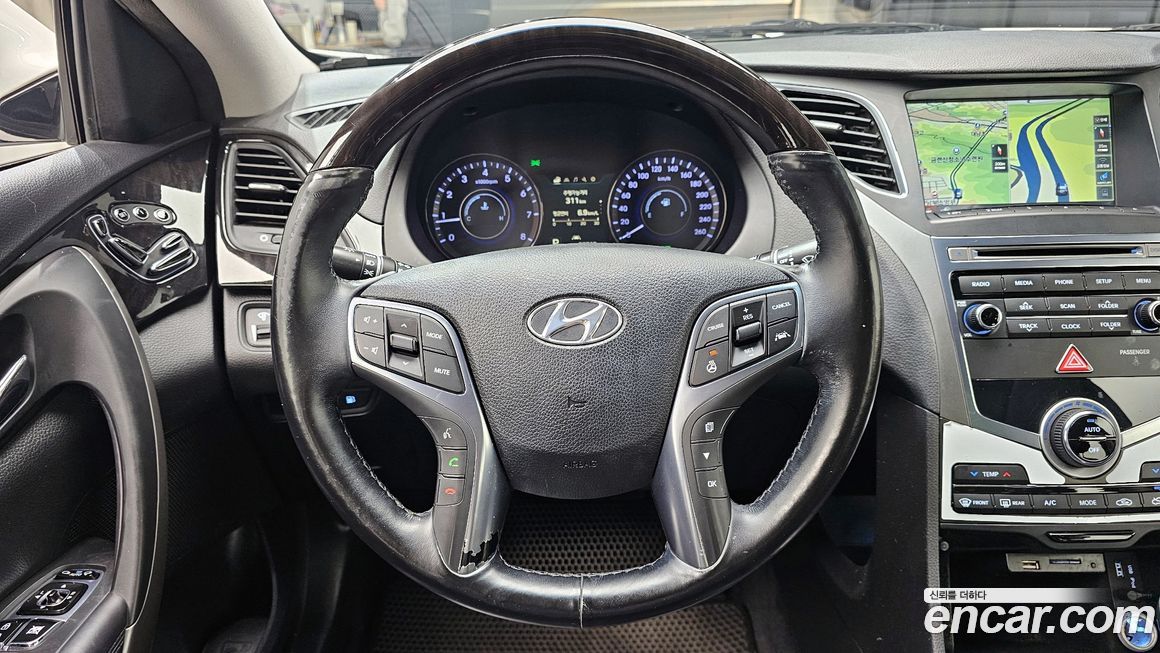 Hyundai Grandeur 2015