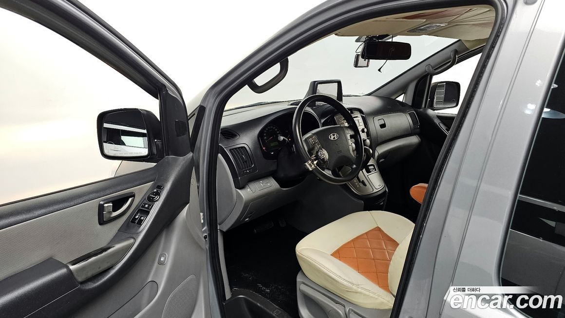 Hyundai Starex 2013