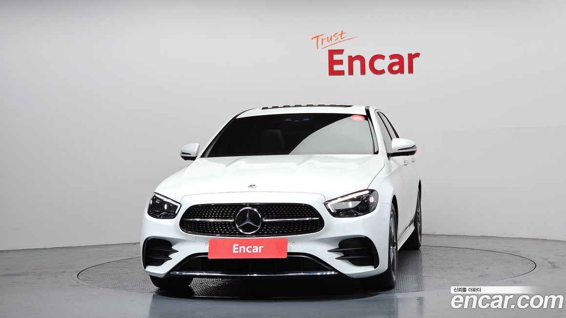 Mercedes-Benz E-Class 2023