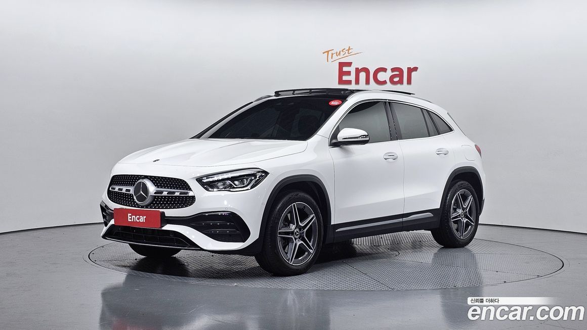 Mercedes-Benz GLA-Class 2023