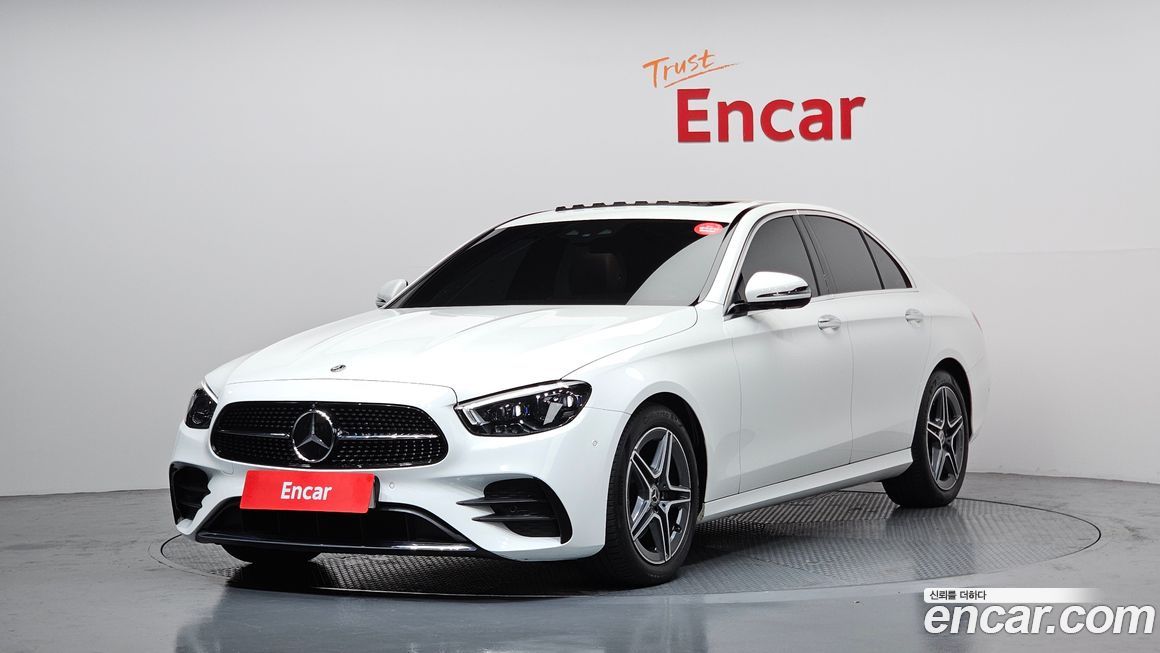 Mercedes-Benz E-Class 2023