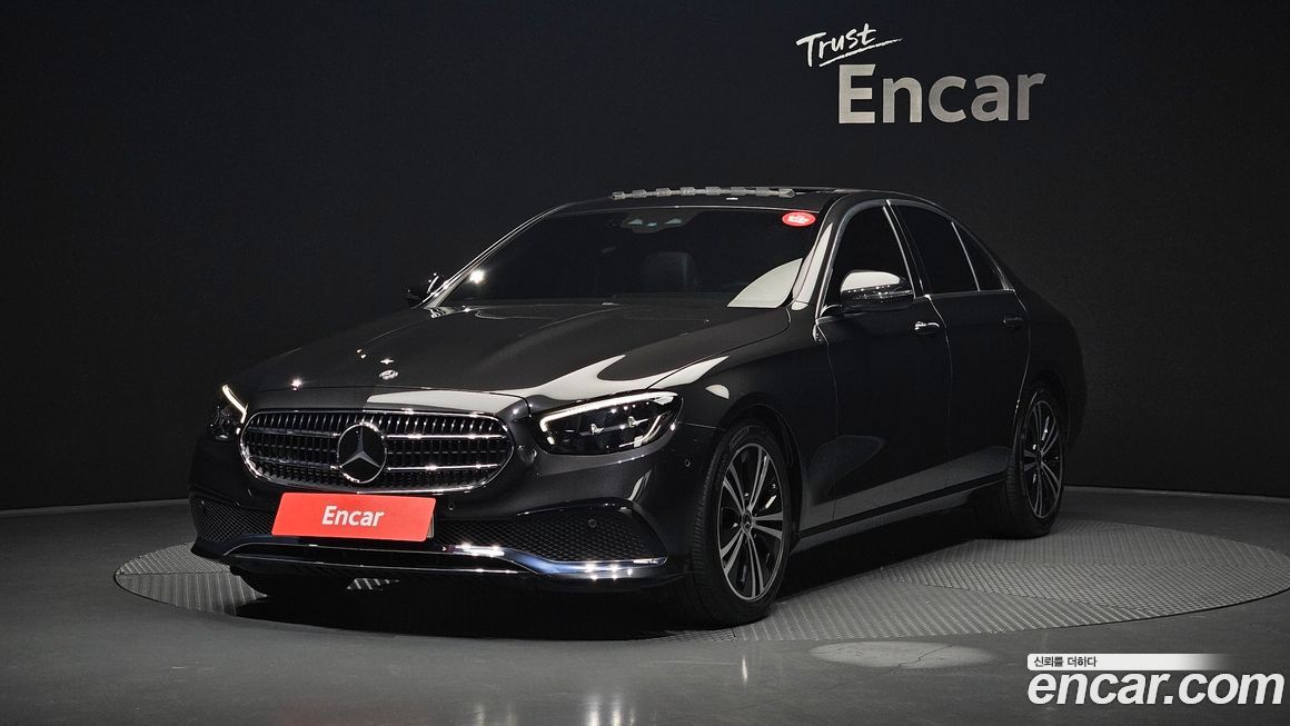 Mercedes-Benz E-Class 2021