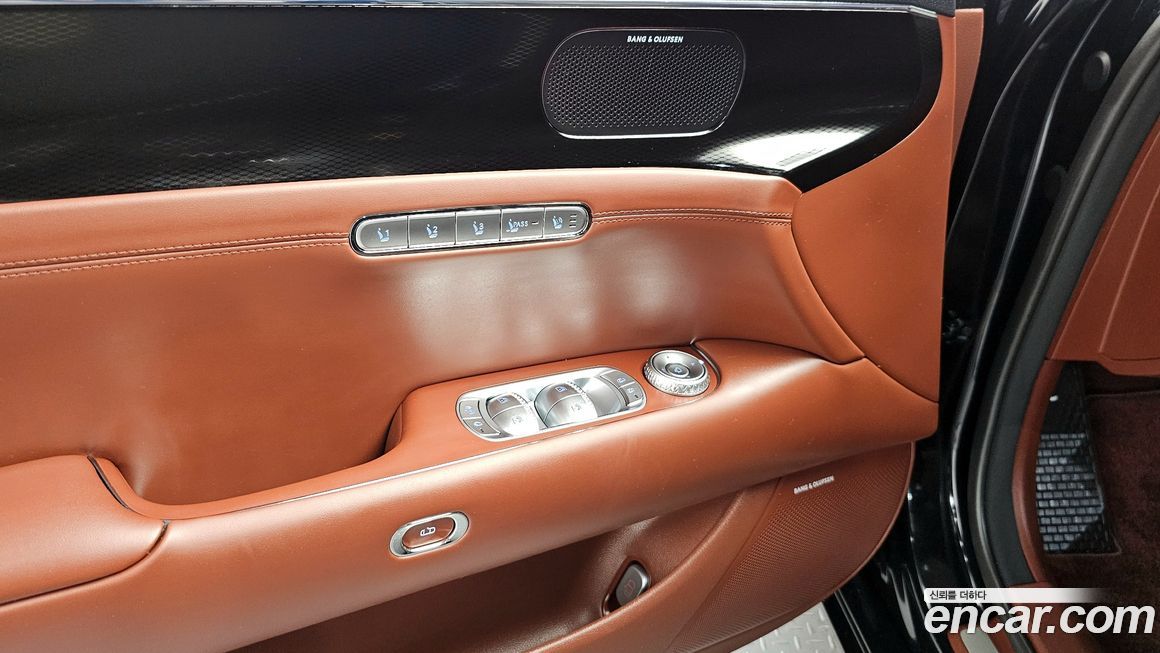 Genesis G90 2022