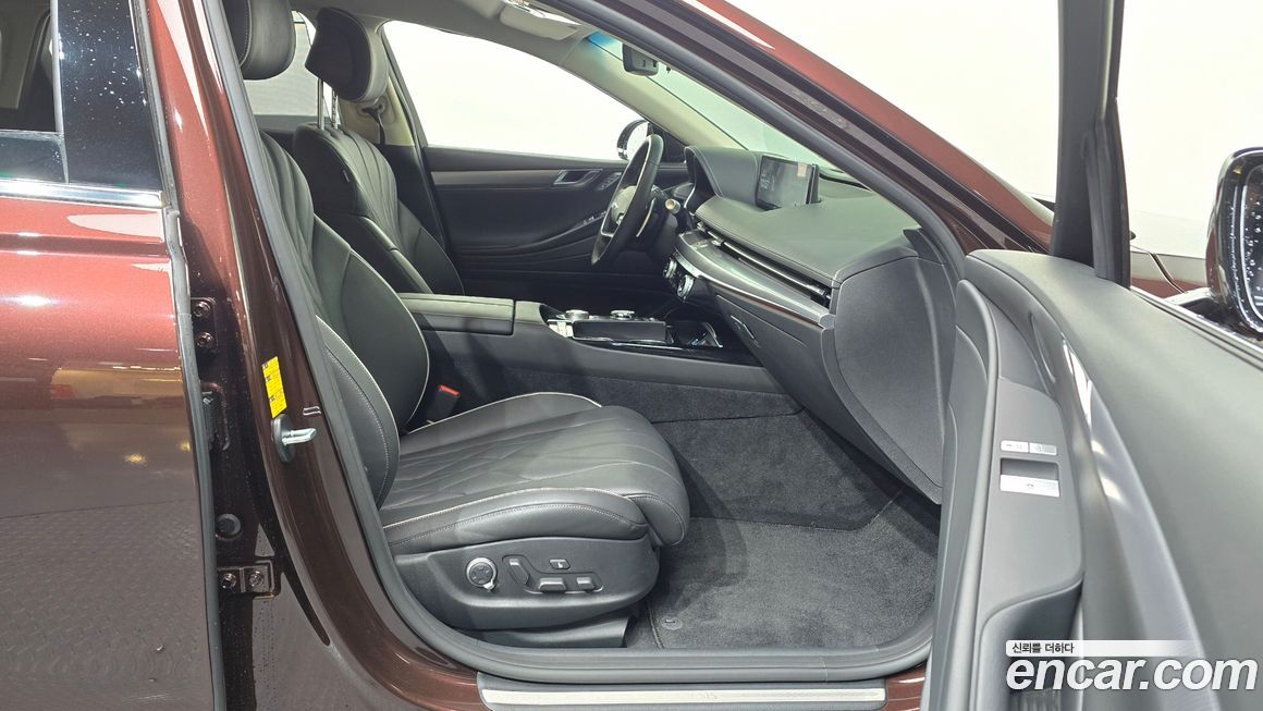 Genesis G80 2023