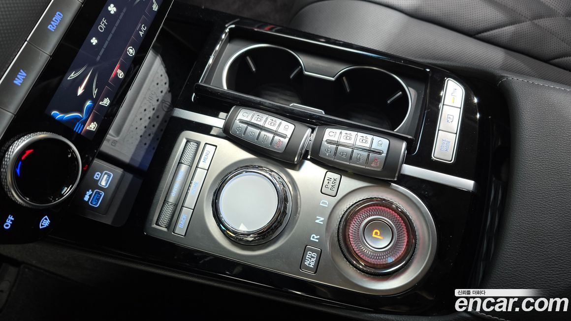 Genesis G80 2023