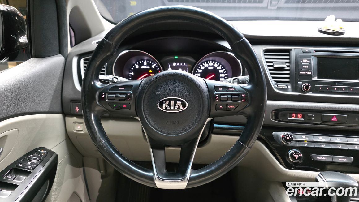 Kia Canival 2017