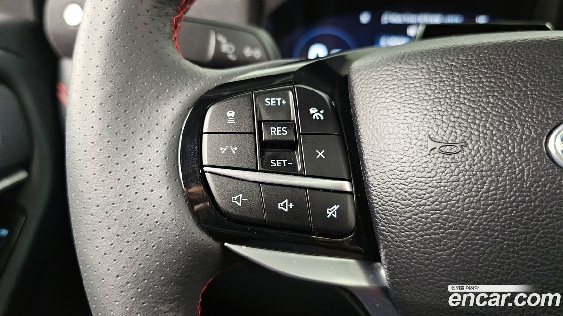 Ford Explorer 2025