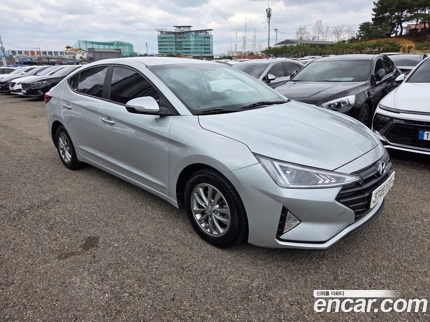 Hyundai AVANTE 2019