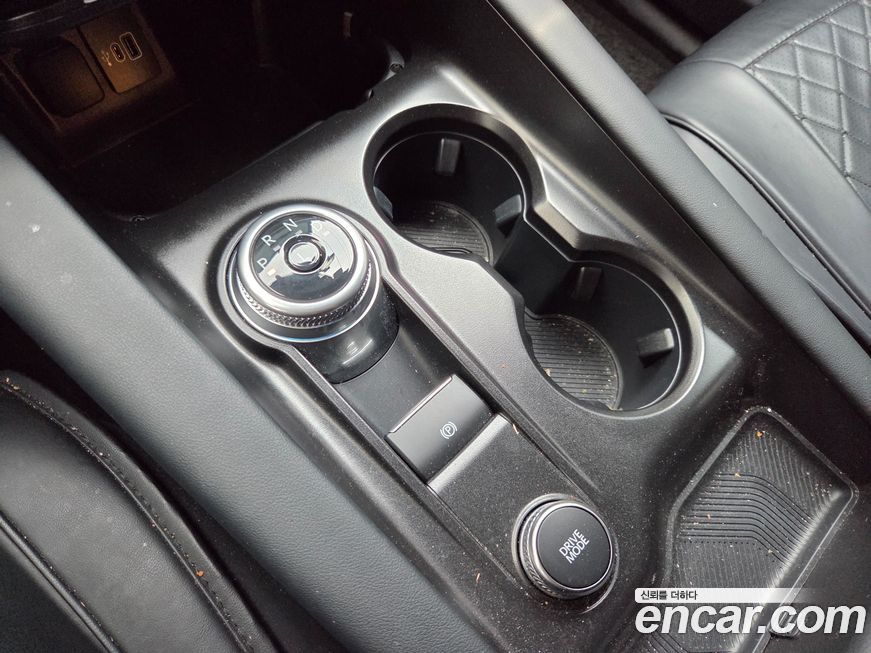 Ford Explorer 2025