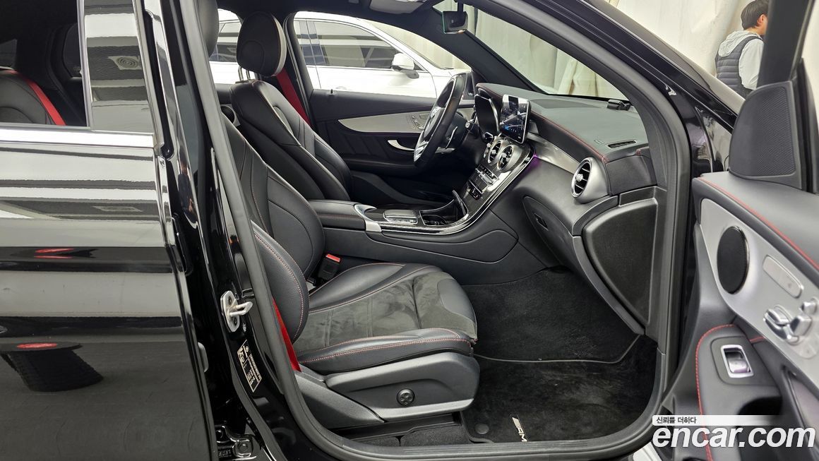 Mercedes-Benz GLC-Class 2022