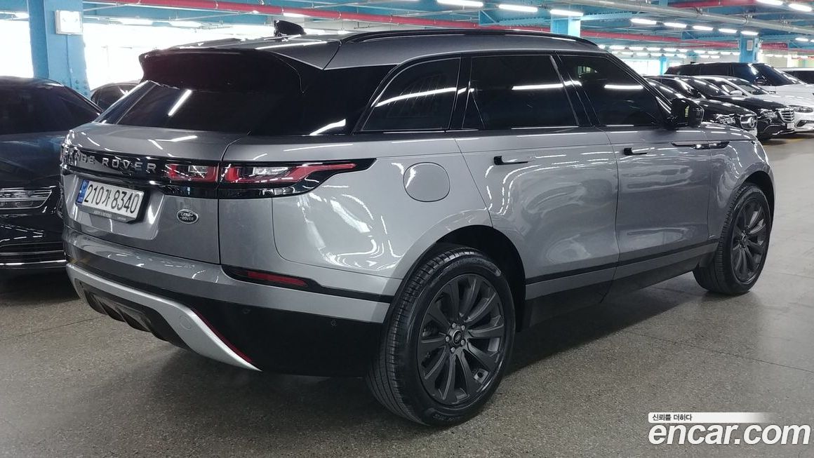 Land Rover Range Rover Velar 2021