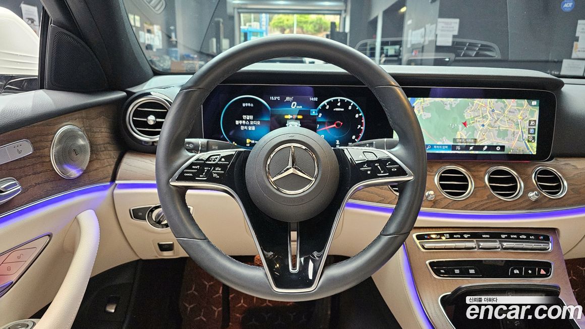 Mercedes-Benz E-Class 2023