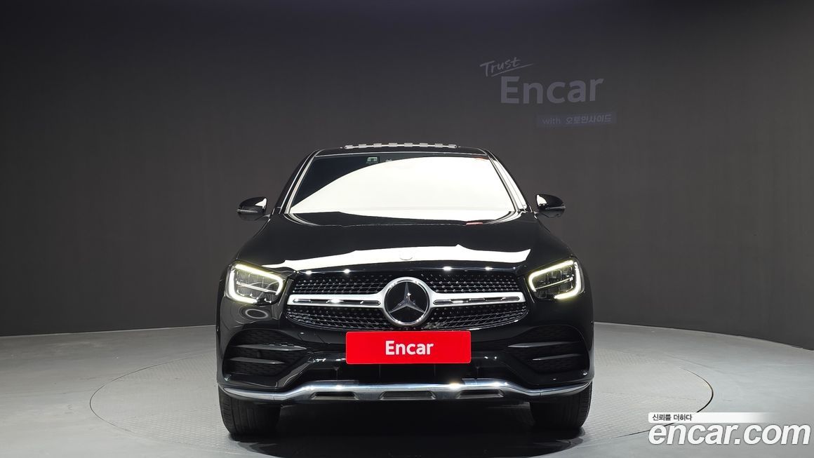 Mercedes-Benz GLC-Class 2023