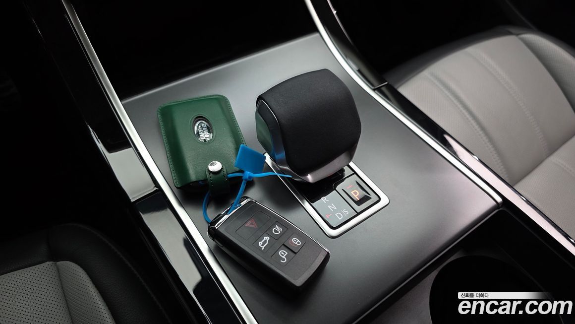 Land Rover Range Rover Evoque 2025