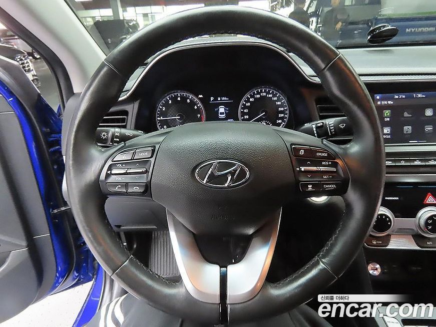 Hyundai AVANTE 2019