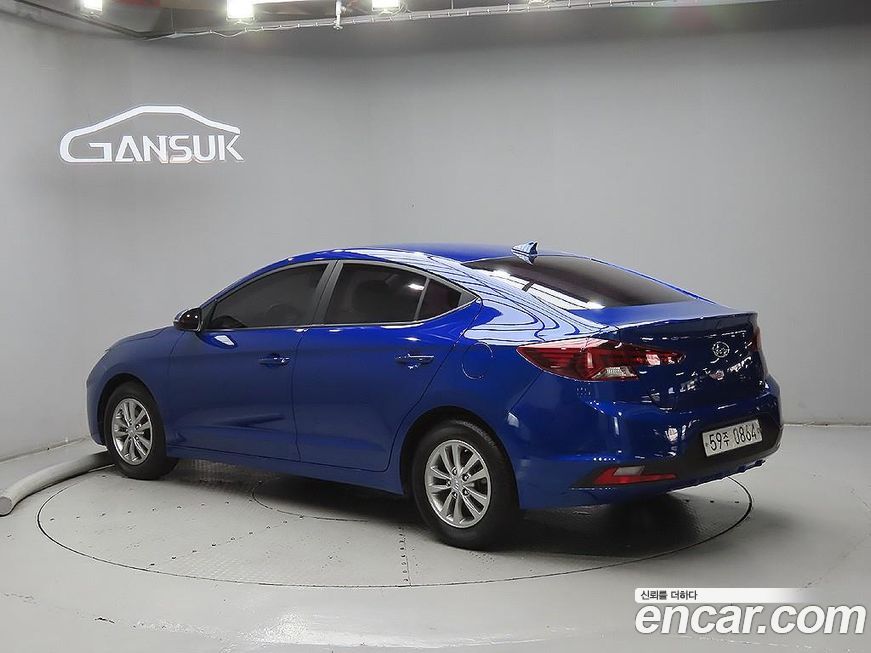 Hyundai AVANTE 2019