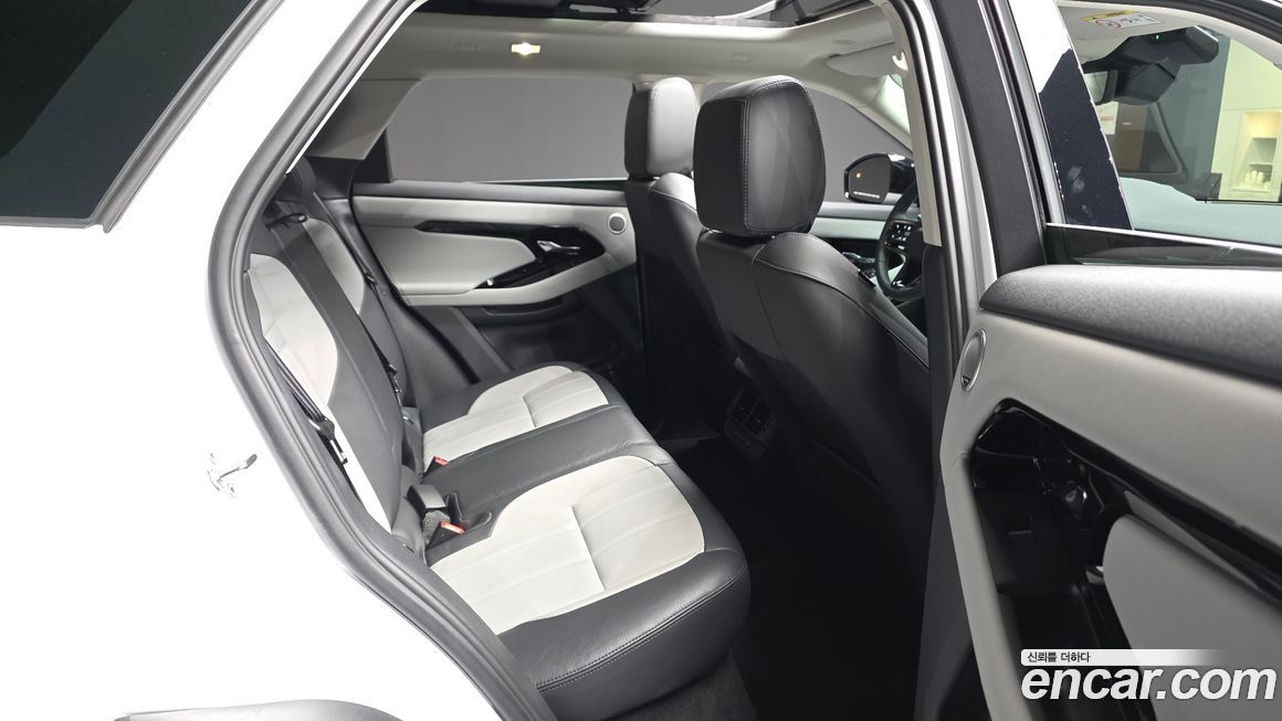Land Rover Range Rover Evoque 2025