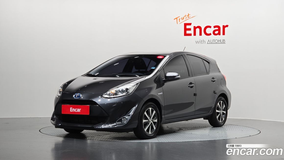 Toyota Prius 2019