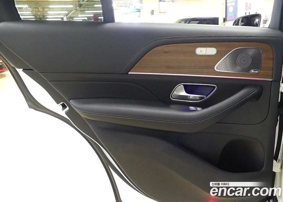 Mercedes-Benz GLE-Class 2021