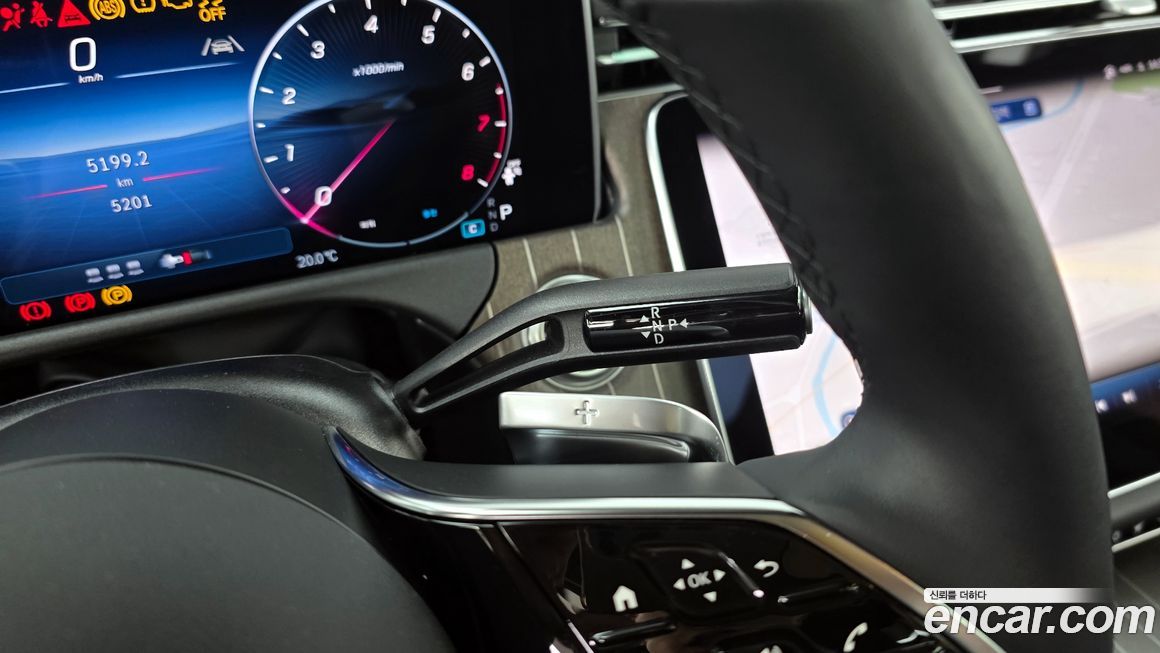 Mercedes-Benz E-Class 2025