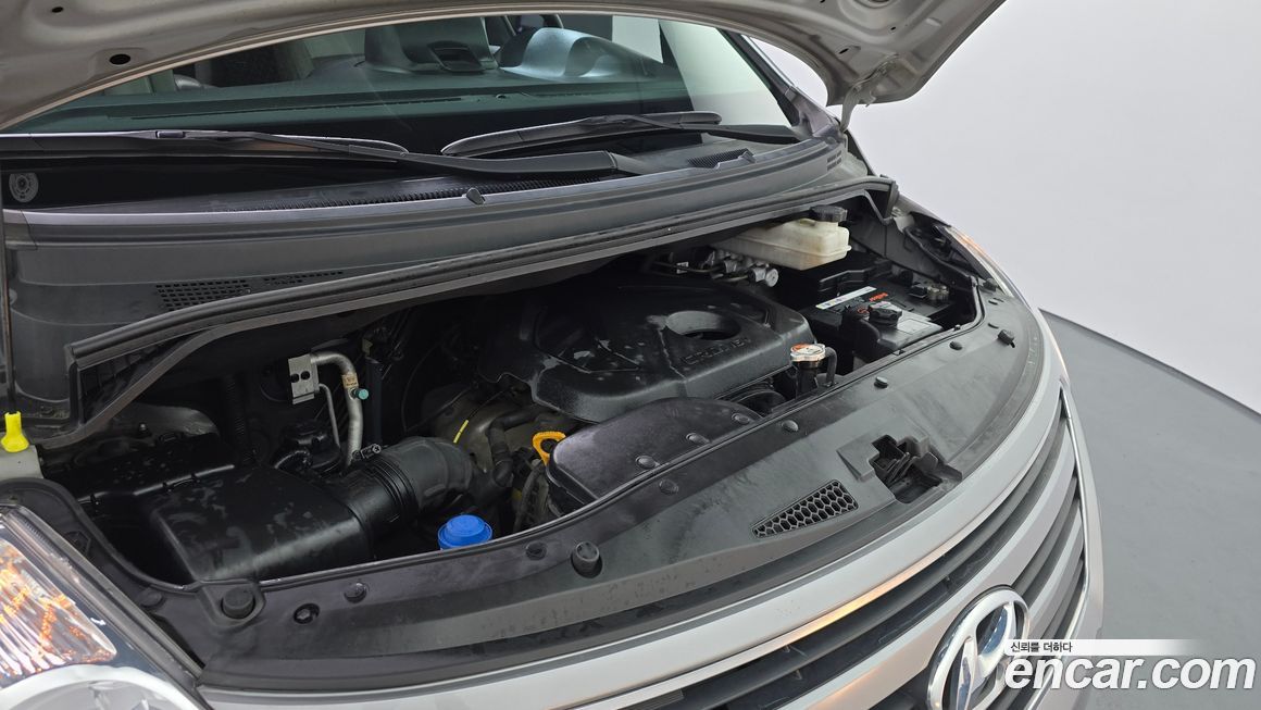 Hyundai Starex 2016