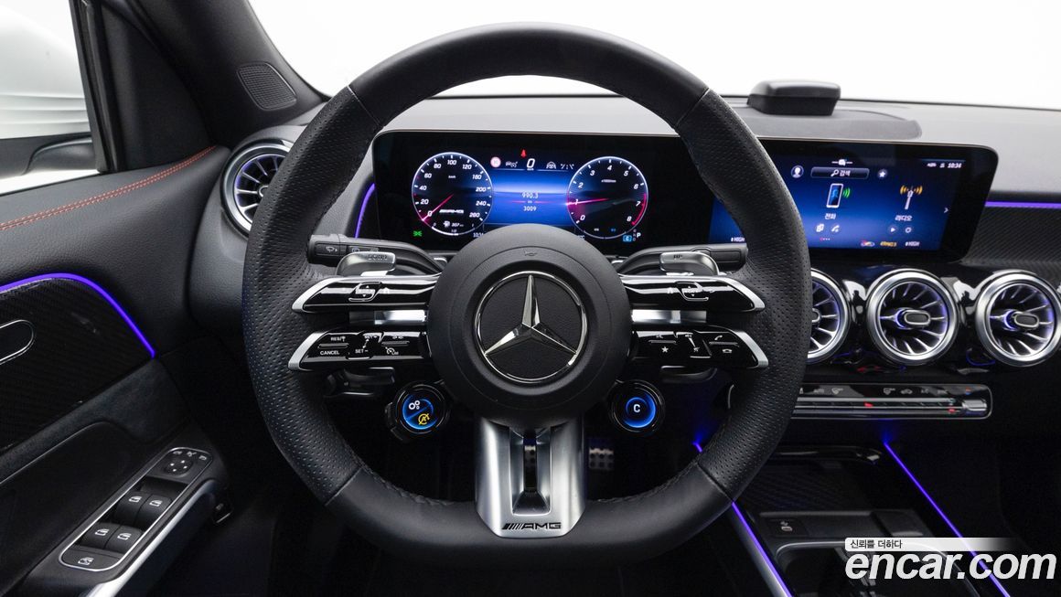 Mercedes-Benz GLB-Class 2025