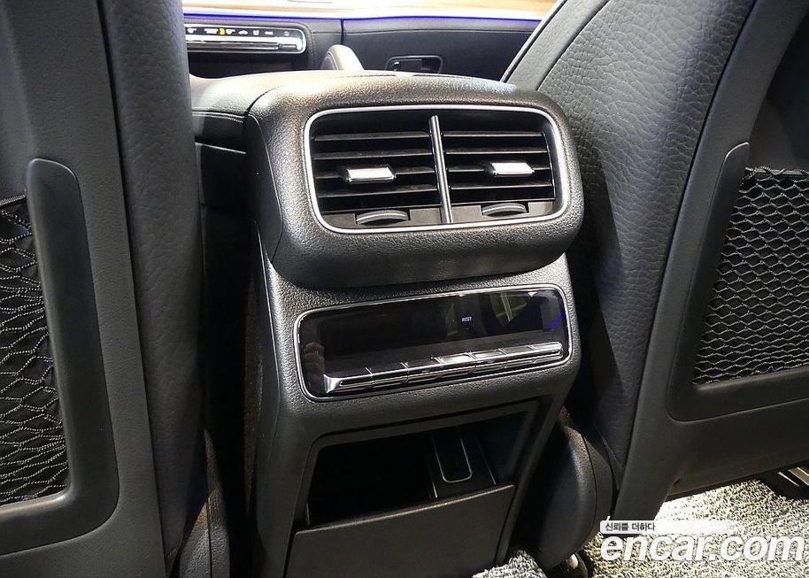 Mercedes-Benz GLE-Class 2021