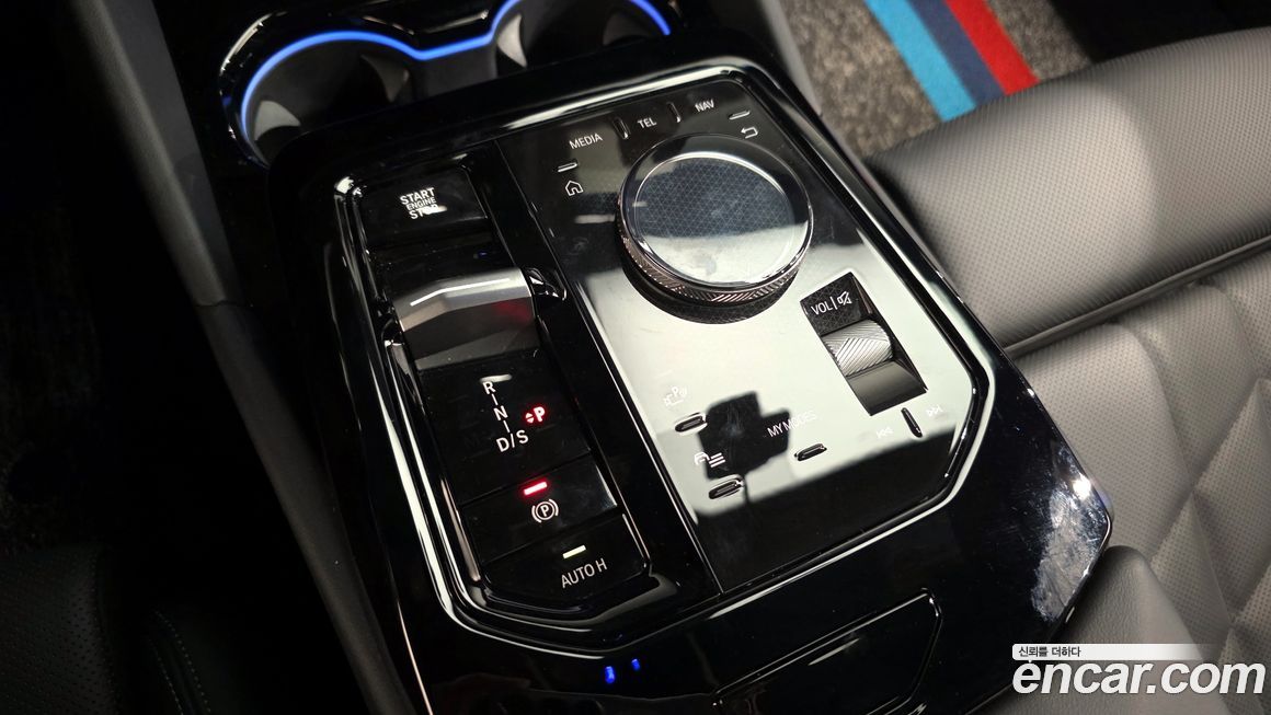 BMW 5-Series 2025