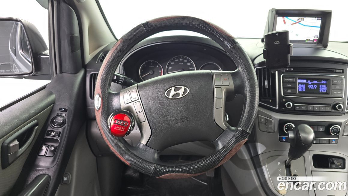 Hyundai Starex 2016