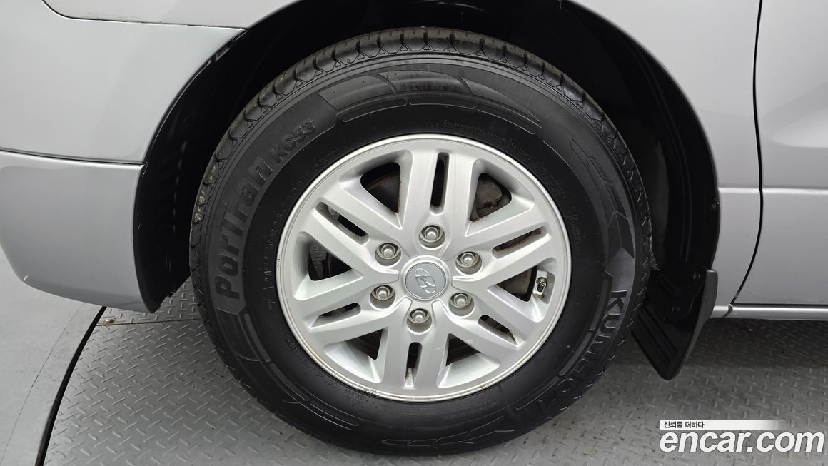 Hyundai Starex 2016