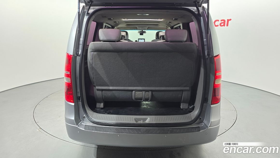 Hyundai Starex 2016