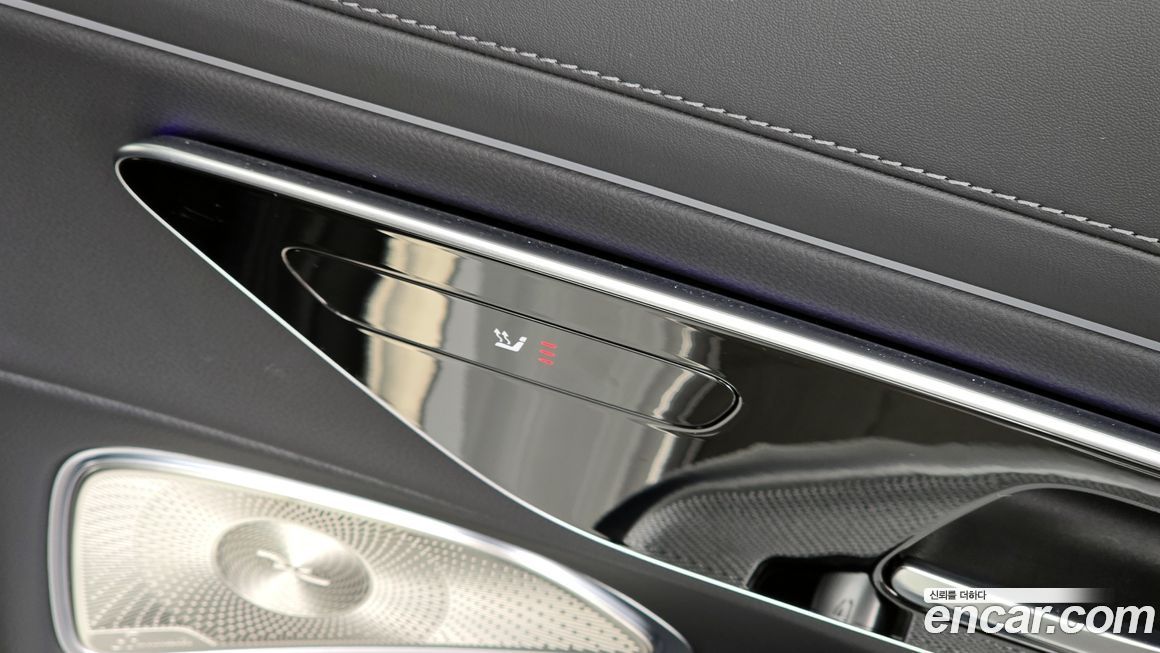 Mercedes-Benz E-Class 2025