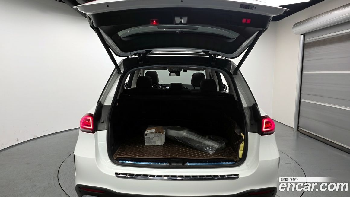 Mercedes-Benz GLE-Class 2023