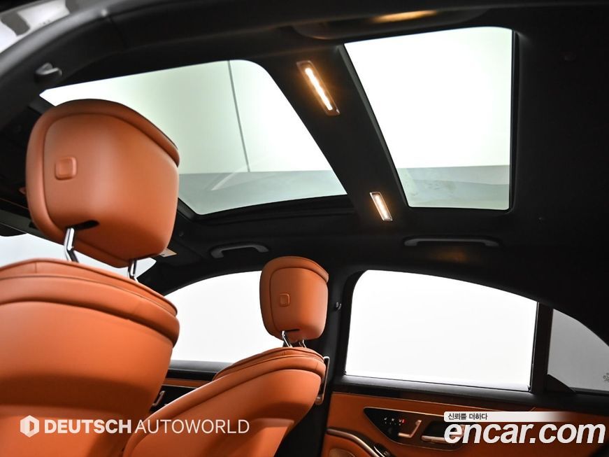 Mercedes-Benz S-Class 2021