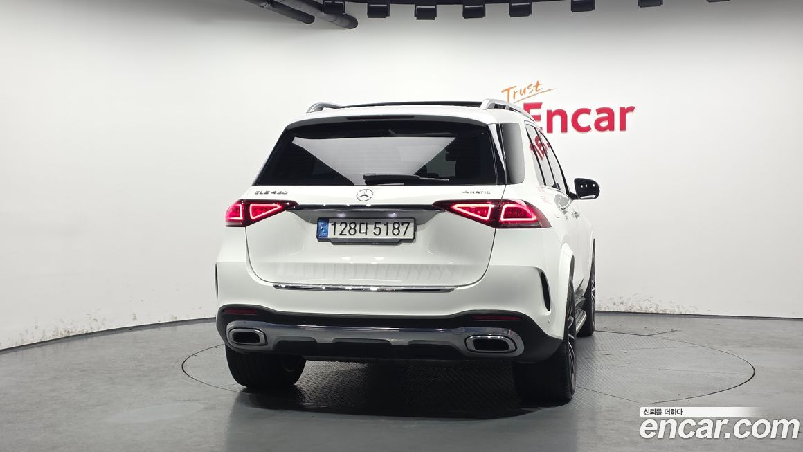 Mercedes-Benz GLE-Class 2023