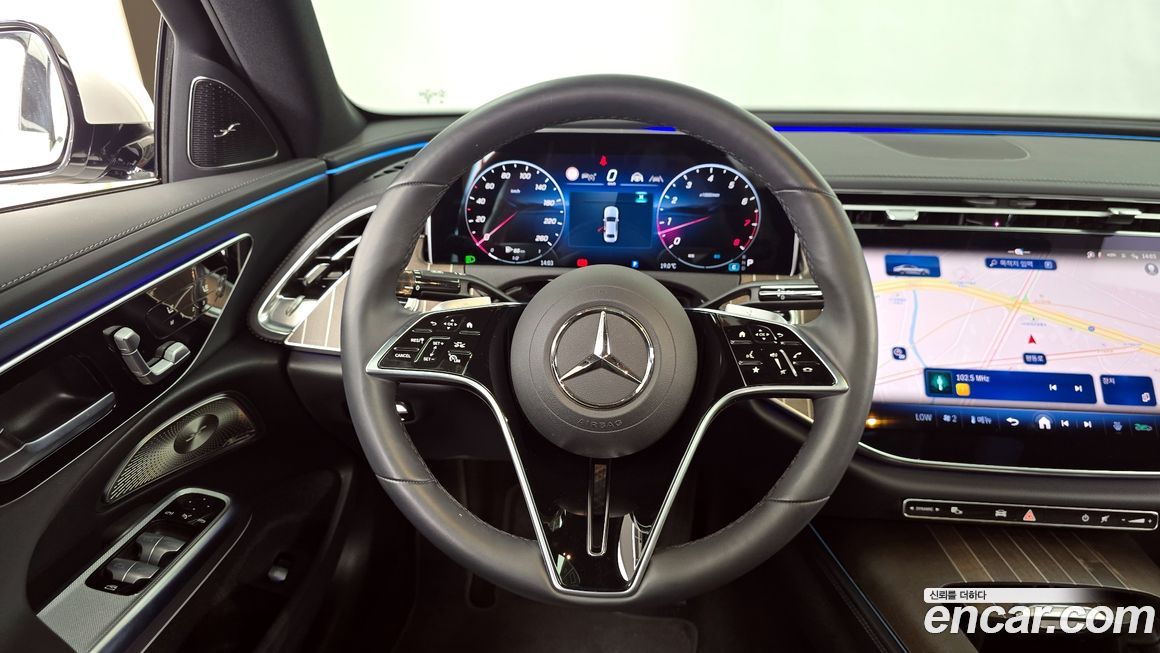 Mercedes-Benz E-Class 2025