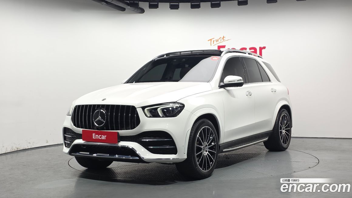Mercedes-Benz GLE-Class 2023