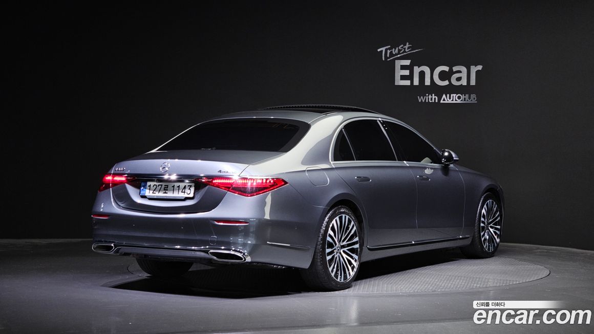 Mercedes-Benz S-Class 2021