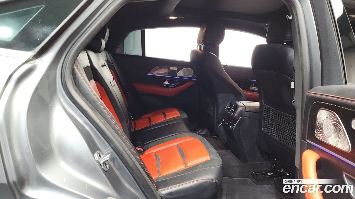 Mercedes-Benz GLE-Class 2021