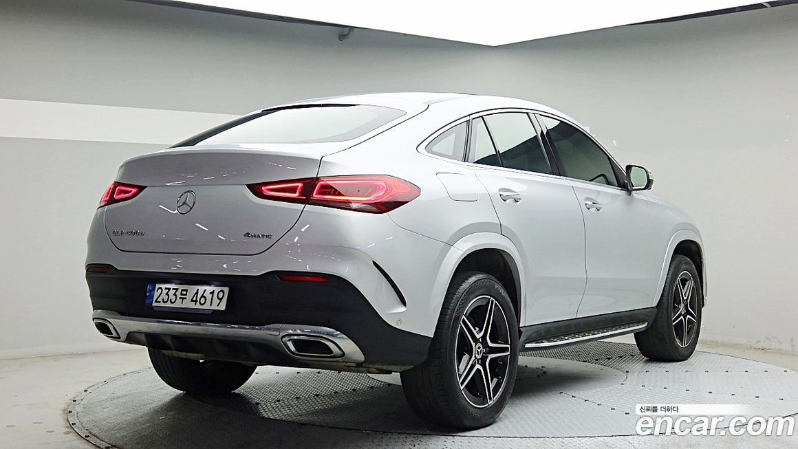 Mercedes-Benz GLE-Class 2021
