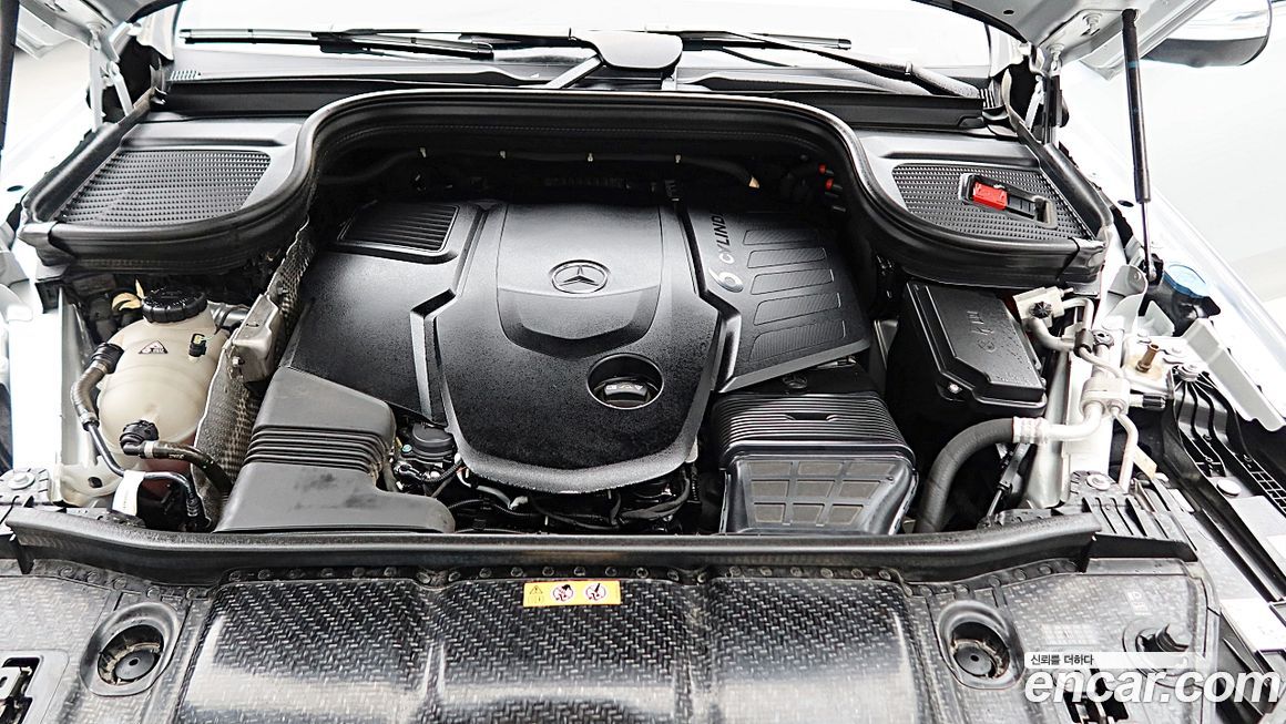 Mercedes-Benz GLE-Class 2021