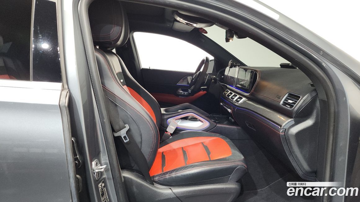 Mercedes-Benz GLE-Class 2021