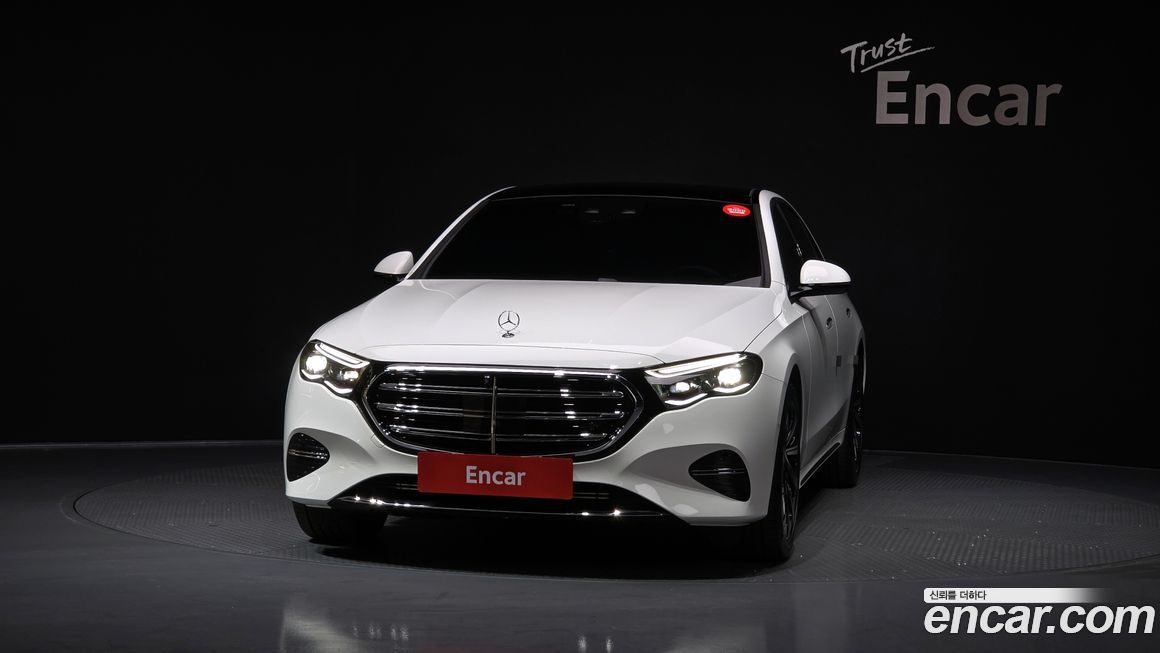 Mercedes-Benz E-Class 2025