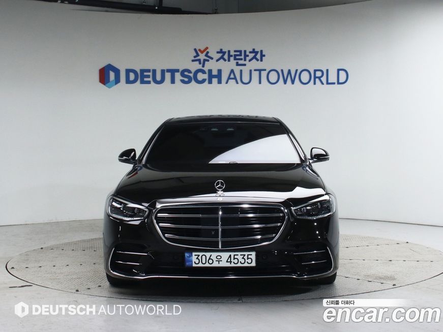 Mercedes-Benz S-Class 2021