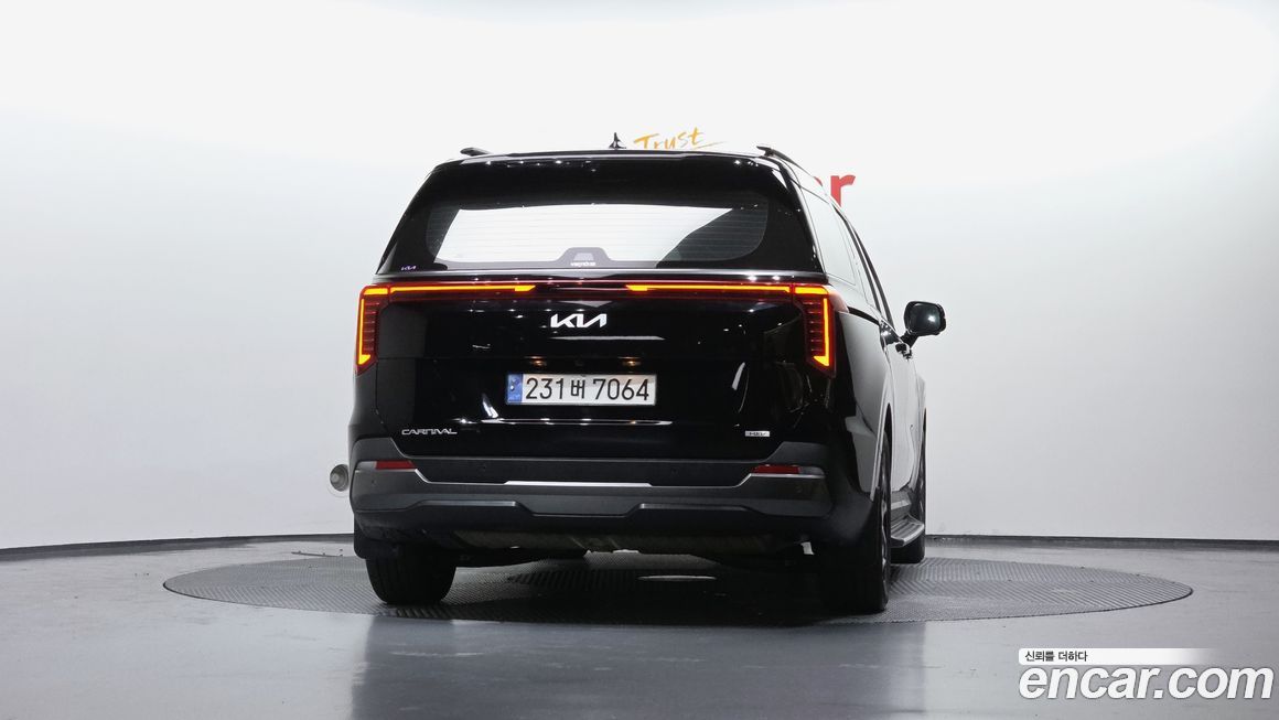 Kia Canival 2024