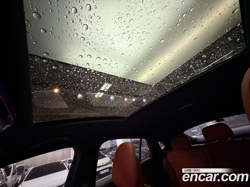 Mercedes-Benz GLC-Class 2025