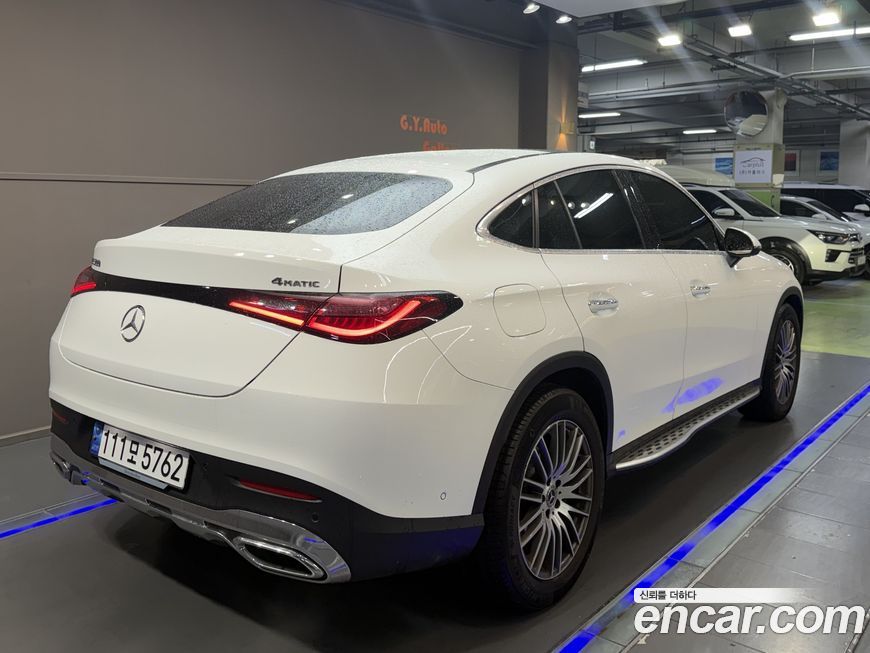 Mercedes-Benz GLC-Class 2025