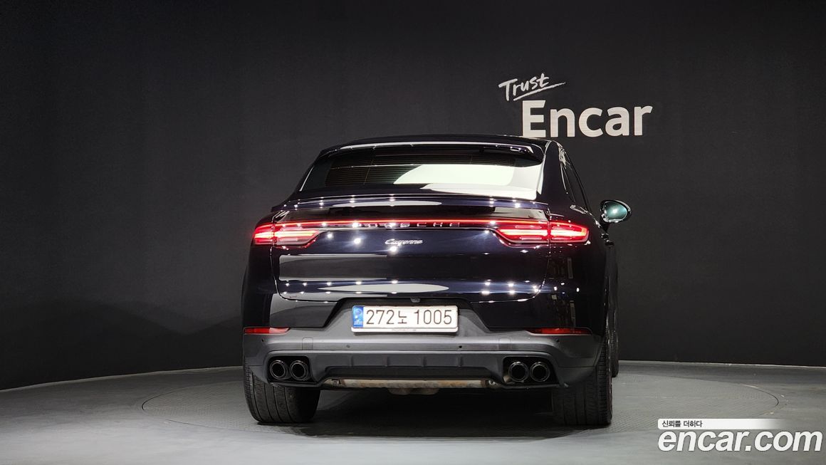 Porsche Cayenne 2021