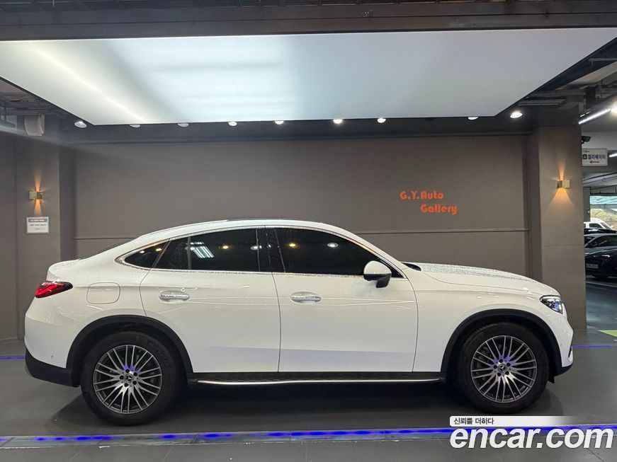 Mercedes-Benz GLC-Class 2025